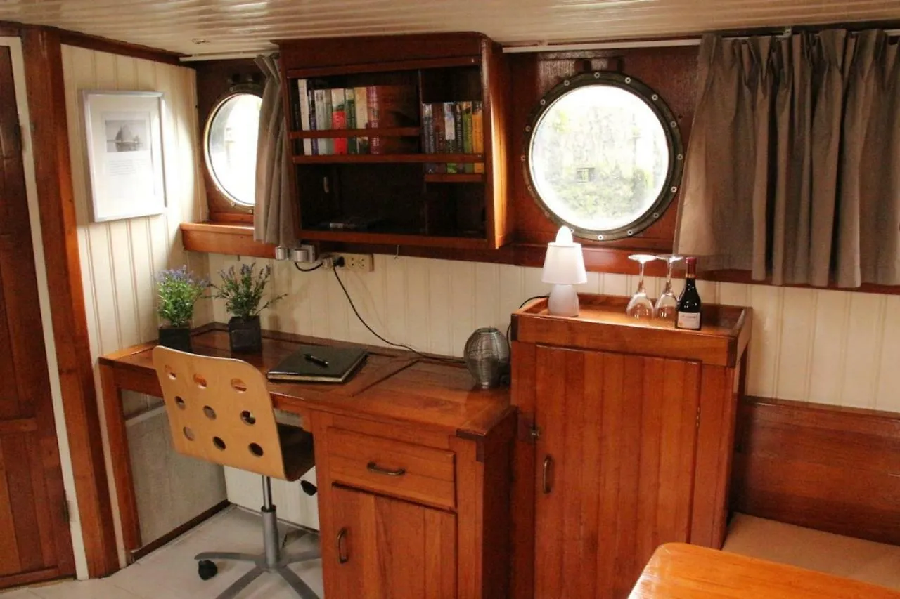 B&B Unitas Rotterdam 0*,  Nederländerna