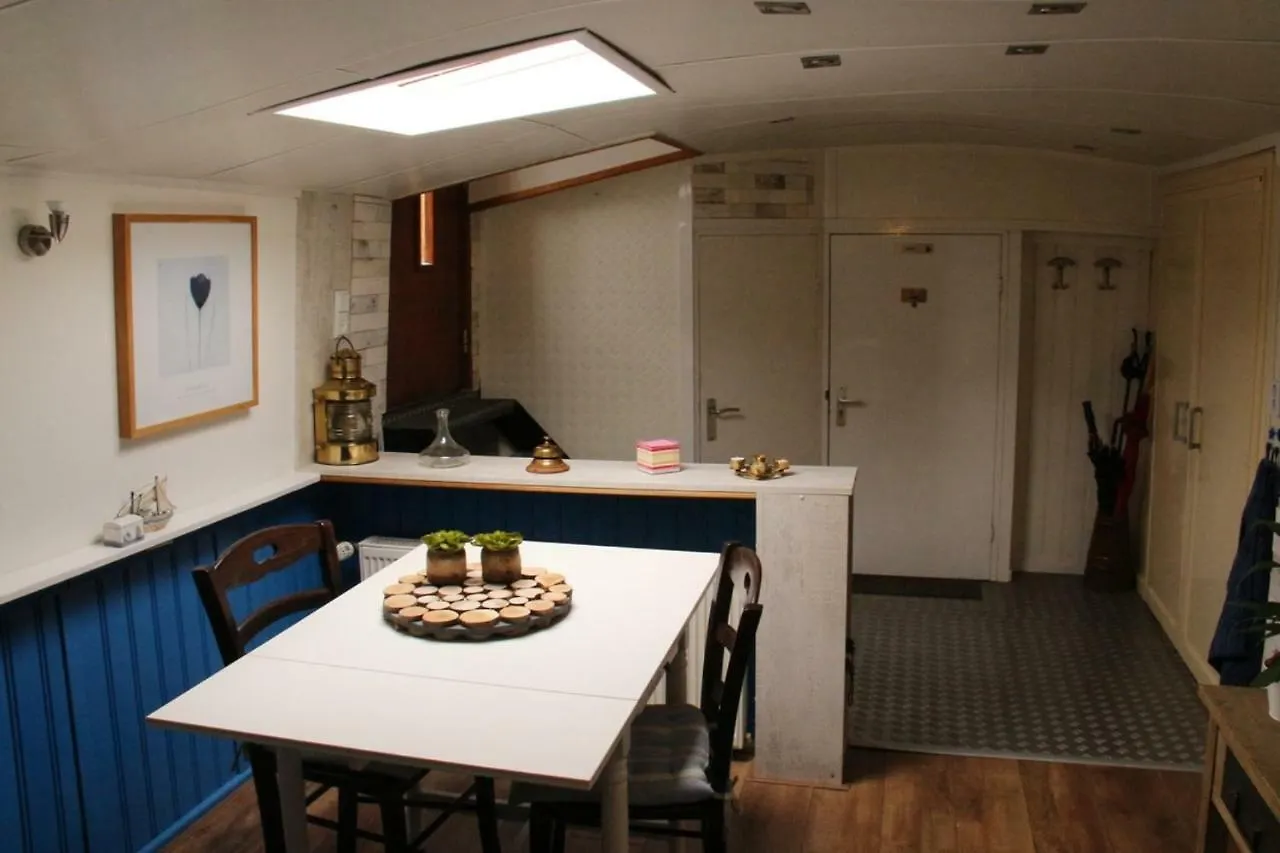 Båthotell B&B Unitas Rotterdam